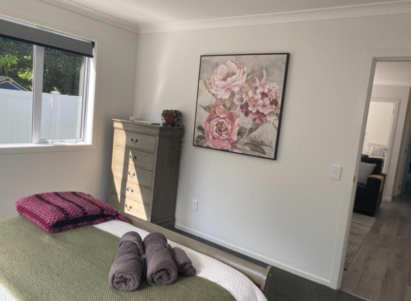 Raumati Guest House Paraparaumu Exterior photo